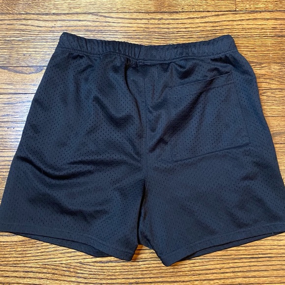 Fear of God Essentials Mesh Drawstring Shorts; Black, Size XS (Fit Like S/M) - Picture 3 of 11